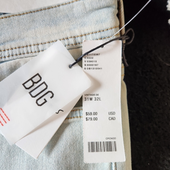 HOST PICK - NWT BDG Jeans Skinny Stretch - Picture 6 of 6